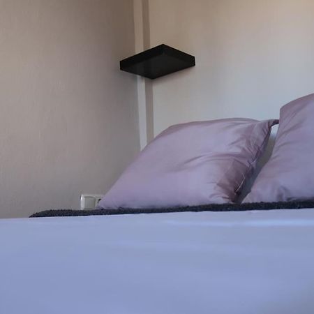 Private Apartment - The Lover'S Nest - Apt Privado Grenade Extérieur photo
