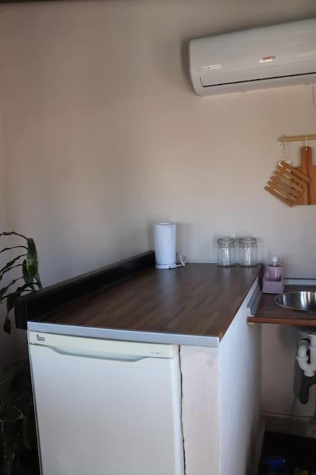 Private Apartment - The Lover'S Nest - Apt Privado Grenade Extérieur photo
